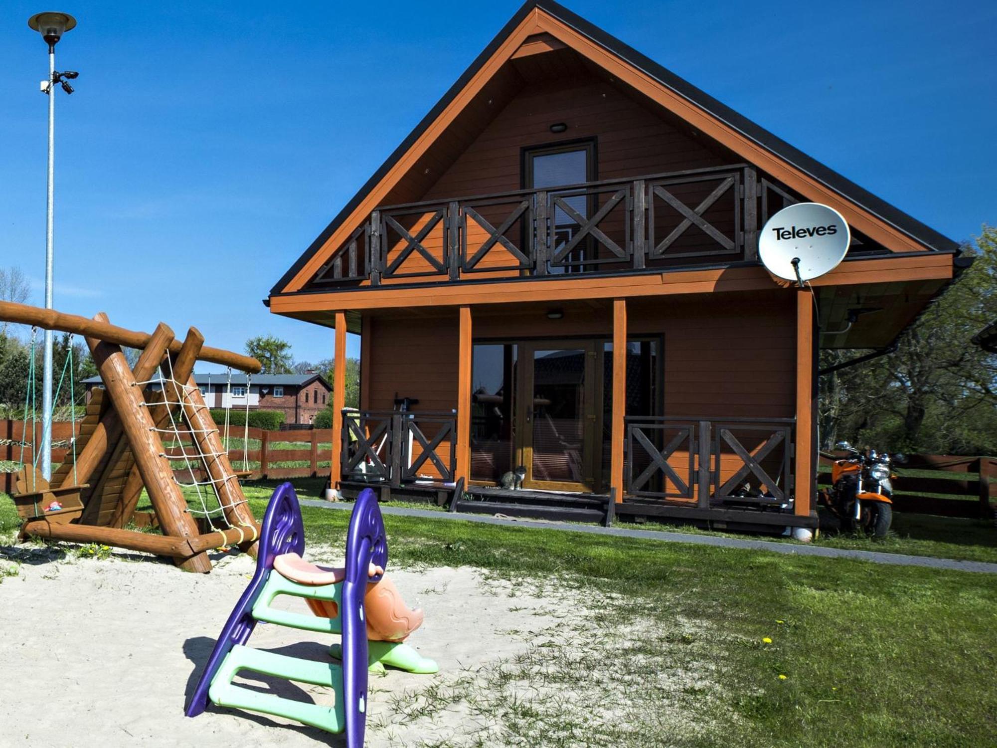 Sea View Holiday Home In Mielno With Balcony 외부 사진